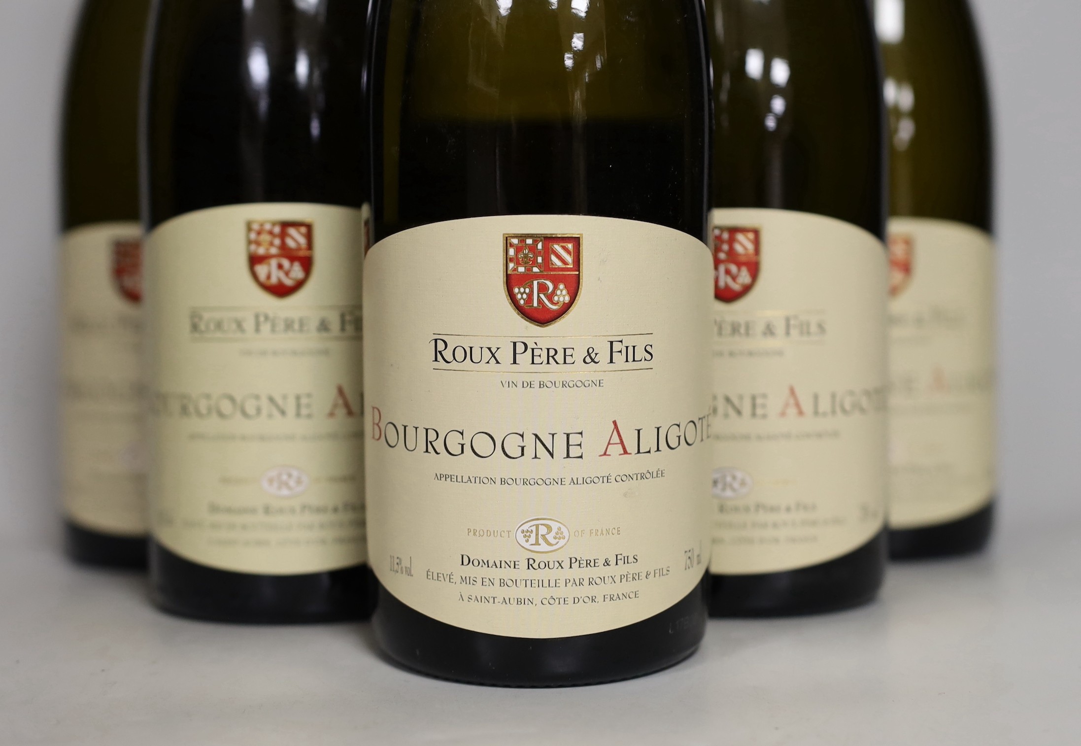 Six bottles of Bourgogne Aligote 2017 Roux Pere & Fils 2017